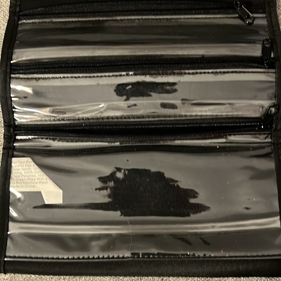 Makeup/Jewelry Organizer for travel Gold Embellishment - Picture 5 of 7